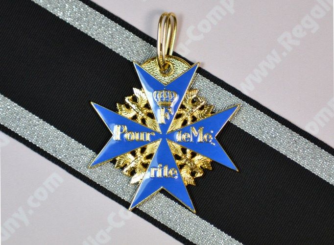 Награда голубой. Прусский орден pour le merite. Орден pour le mérite военный. Орден pour le mérite «за заслуги в науке и искусствах». Орден голубой Макс.