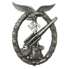 WW2 Luftwaffe Flak Badge - Antique