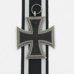 1914 Iron Cross 2nd Class - Aged
