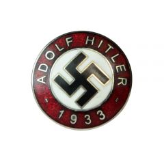 Adolf Hitler 1933 Pin Badge